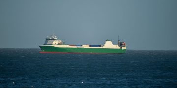 Truck drivers stranded at sea after cargo ferry forced to drop anchor in Dublin Bay due to ‘technical difficulties’