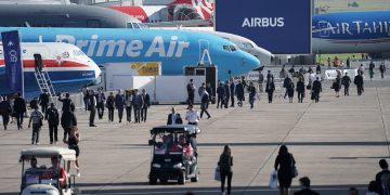 Amazon picks low-cost airline Sun Country to expand its cargo business