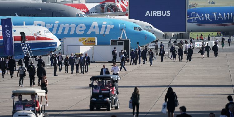 Amazon picks low-cost airline Sun Country to expand its cargo business
