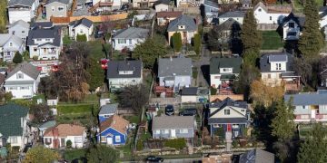 It’s a seller’s market in King County as inventory tightens in ‘November surprise’