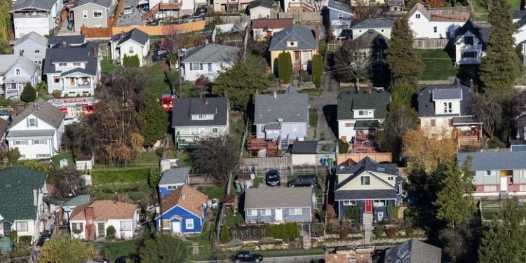 It’s a seller’s market in King County as inventory tightens in ‘November surprise’