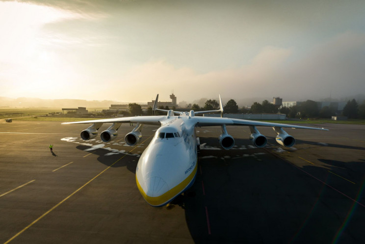 Antonov An-225 top view