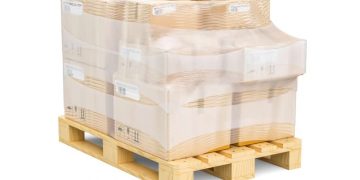 Common reasons overseas shipping gets held up around the holidays