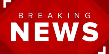 Cargo plane crashes in Victoria near Benbow Road