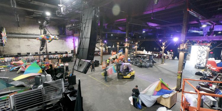 Watch an Empty Warehouse Become a Psychedelic Party Wonderland