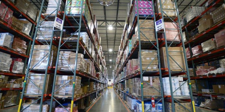 Decade of Change: Era of warehouse jobs creates challenges for county’s economy | The Sentinel: News