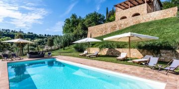 Villas of Distinction Expands Villa Inventory in Italy