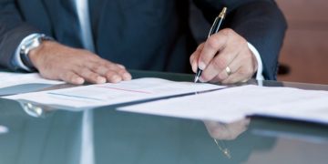 Climate and change: Decarbonizing procurement contracts