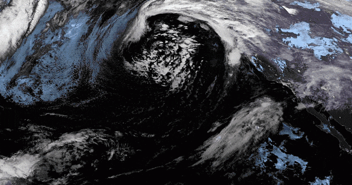 Powerful weekend snowstorm to slam California