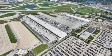 Cargo airports fly with e-commerce