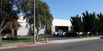 Moving Company Signs Chatsworth Warehouse Lease