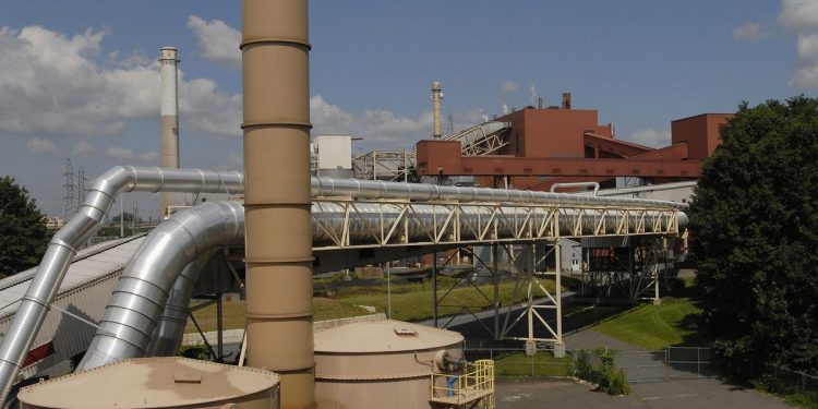 Proposed $333 million deal to renovate regional Hartford trash plant faces big questions