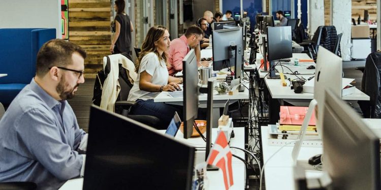 Project44 opens Paris office, second in Europe