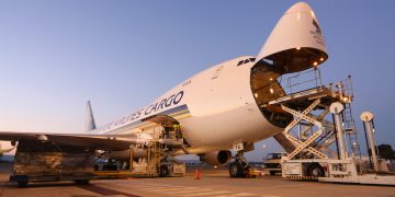 SIA Cargo 747 freighter involved in engine pod strike
