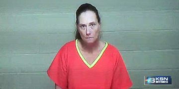 New details in case of woman who shot boyfriend in a south Wichita warehouse