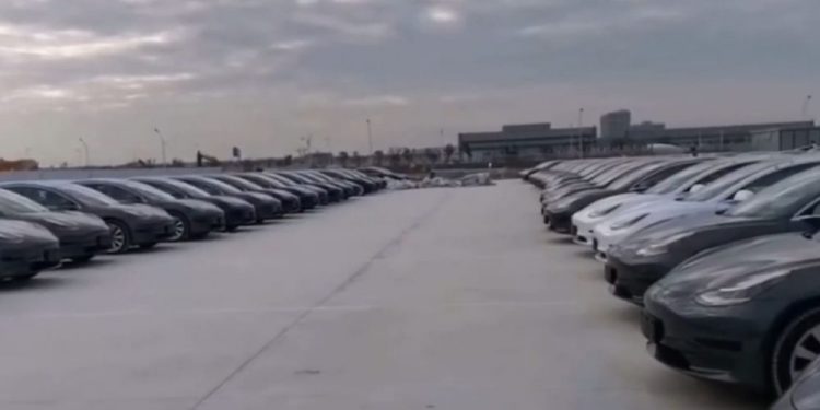 Tesla builds up Model 3 inventory in China ahead of official green light to sell
