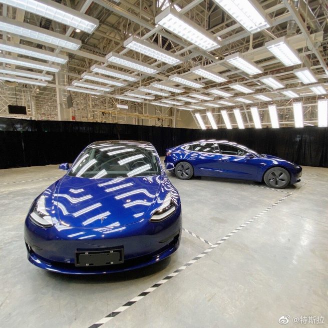 tesla-model-3-MIC-1