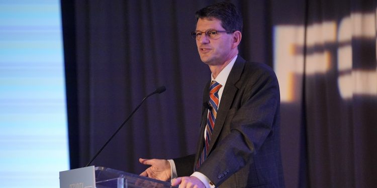 Federal cyber chief: Supply chain security against foreign influence needs work
