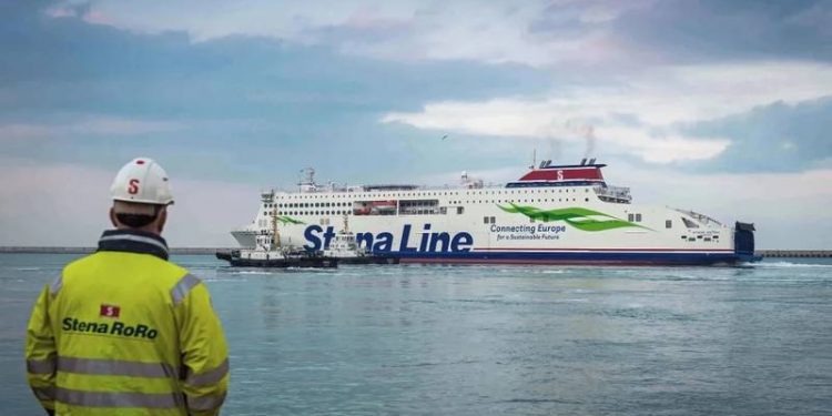 Stena Estrid Begins 10K Mile Journey From China