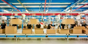 Inditex sells more with less: reduces its inventory for the second quarter in a row