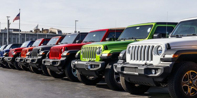 FCA Dealers Upset by Large Dodge, Ram, Chrysler, Jeep Inventories