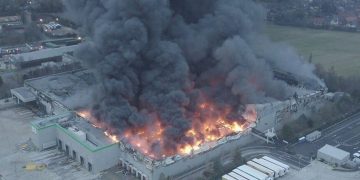Andover Ocado warehouse set to be rebuilt after fire