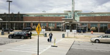 NW airport pursues cargo study