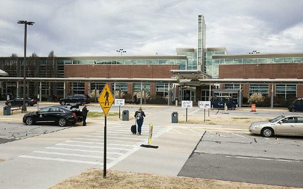 NW airport pursues cargo study
