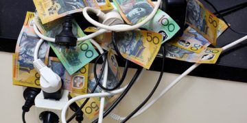 Electricity prices to fall for first time across whole supply chain