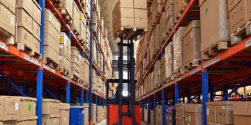 Insource or Outsource? That’s the Question Facing Companies When it Comes to Warehousing.
