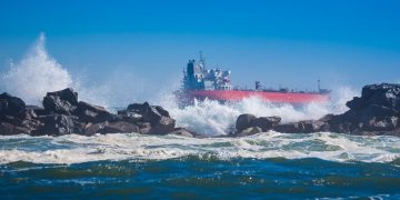 California conference sounds alarm about sea level rise, storms