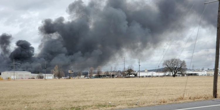 Springdale Warehouse Winding Down After More Than Two Days | Fort Smith/Fayetteville News