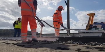 is white paint the perfect solution to overheated rail tracks?