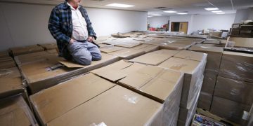 Warehouse owner saddled with thousands of unwanted CDs after Murfie shuts down | Madison Wisconsin Business News