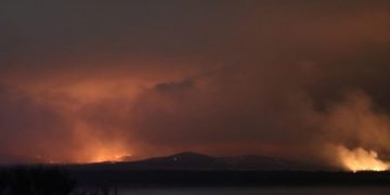 Brutal night in South East, conditions ease this morning as thick smoke blankets region