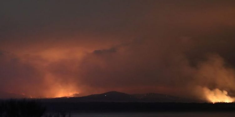 Brutal night in South East, conditions ease this morning as thick smoke blankets region