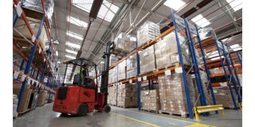 Growth in online retail sales driving spiralling demand for warehousing