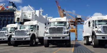 DLP questions procurement of garbage trucks