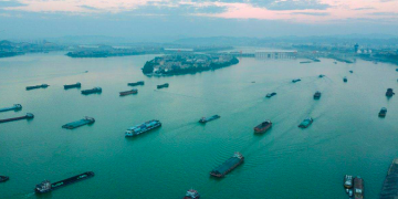 Pearl river cargo volume exceeds 1bn tons
