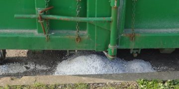 Program to prevent plastic pellet pollution criticized as ineffective