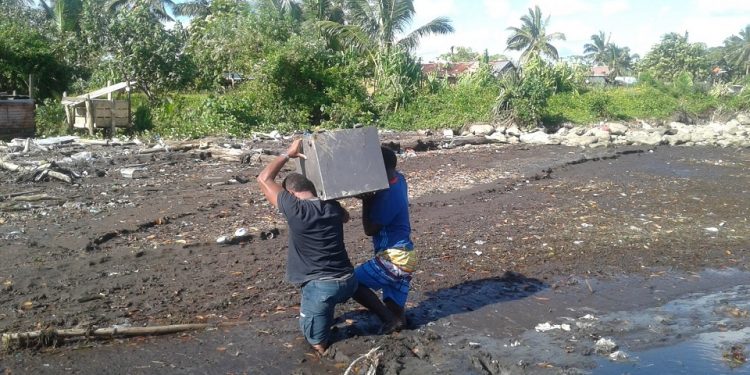 Four men arrested for warehouse robbery – FBC News