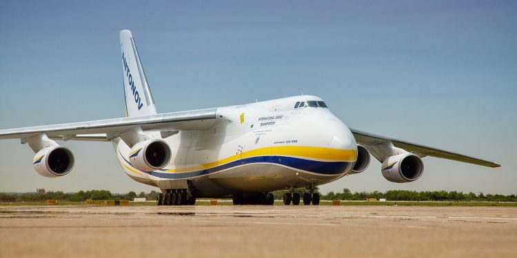 PHOTOS: One of the world’s largest commercial cargo aircraft drops into Zagreb