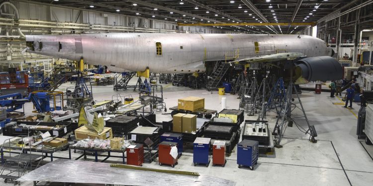 US Air Force Gives Blockchain Firm $1.5M to Build Supply Chain Network