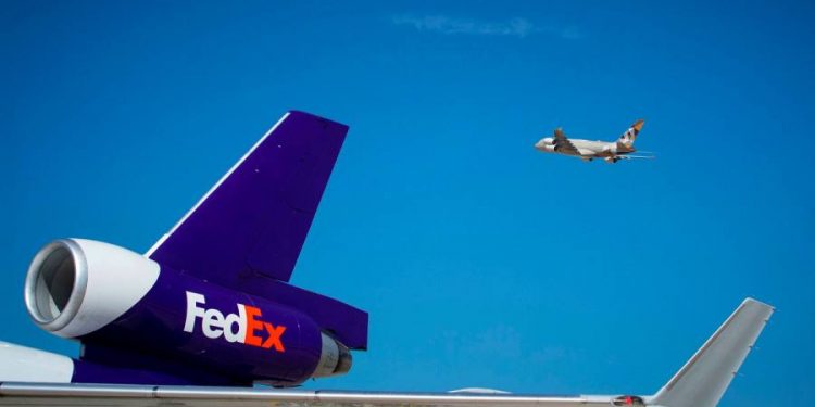 FedEx pilots call on cargo group to suspend Hong Kong flights