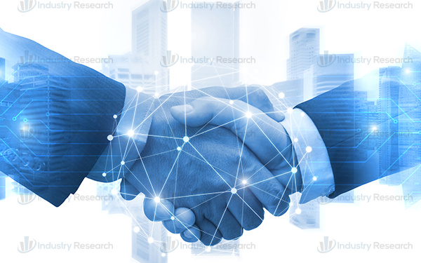 Active Data Warehousing Market Significant Market Size