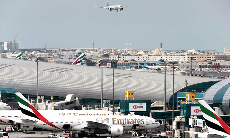 Emirates-Airline-plane