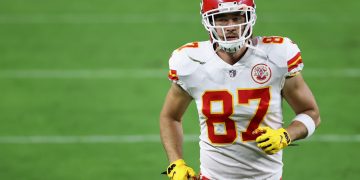 The Yahoo Fantasy Football crew picks their MVPs for 2020 NFL season
