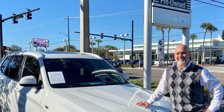 Luxury pre-owned cars plays new role during pandemic