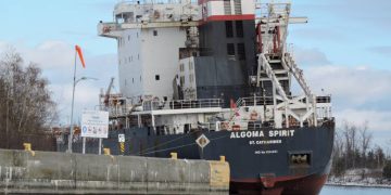 Cargo ship hits channel bottom near Iroquois – Cornwall Newswatch