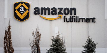 ‘Working conditions are hell’: Amazon employees not surprised its warehouses have seen hundreds of COVID cases
